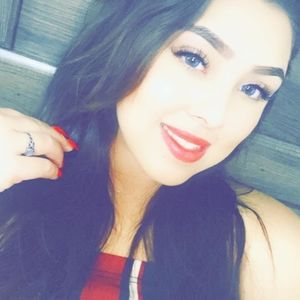 Meet your Posher, Jaqueline